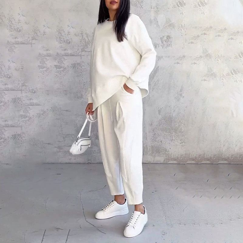 Conjunto DuoLine™ de Dos Piezas con Cuello Redondo y Mangas Largas